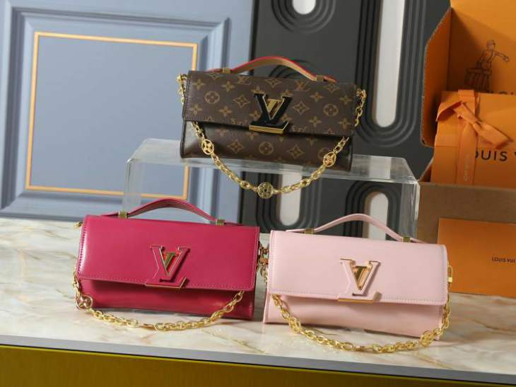 Picture of Louis Vuitton Handbags _SKUfw236445370fw